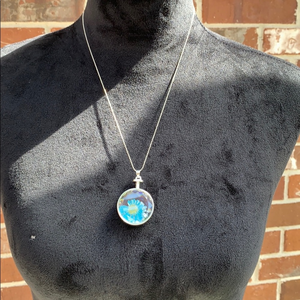 🎃 Necklace encased blue flower - Picture 3 of 4